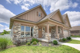 2224 W 26th St, Joplin, MO 64804