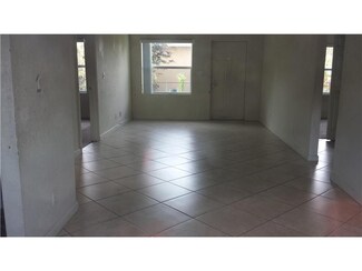 128 NW 6th Ave, Hallandale Beach, FL 33009