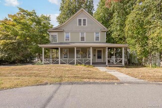 167 S Main St, Pearl River, NY 10965