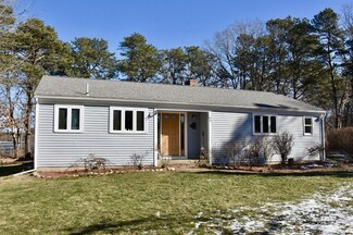 63 Windsor Rd, Sandwich, MA 02563