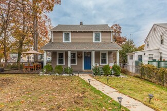 59 Stickney Rd, Medford, MA 02155