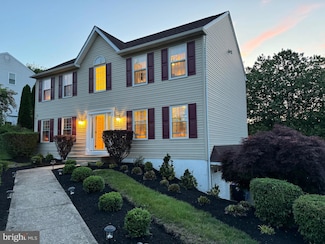 4206 Tara Cir, Upper Chichester, PA 19061