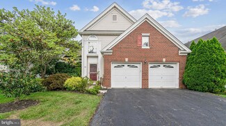 86 Rainflower La, West Windsor, NJ 08550