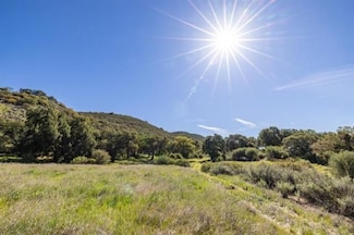 43515 E Carmel Valley Rd, Greenfield, CA 93927