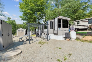 194 Tannery Rd Unit 220, Champion, PA 15622