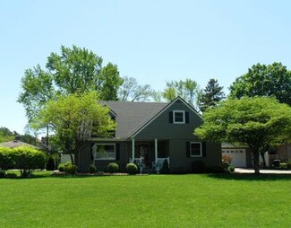 1620 E Washington St, South Bend, IN 46617