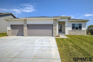 11003 N 169th St, Bennington, NE 68007