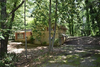 561 Forestdale Dr, Auburn, AL 36830