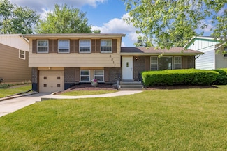 3317 Birchwood Dr, Hazel Crest, IL 60429