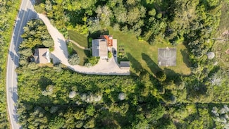 625 Bridge Rd, Eastham, MA 02642