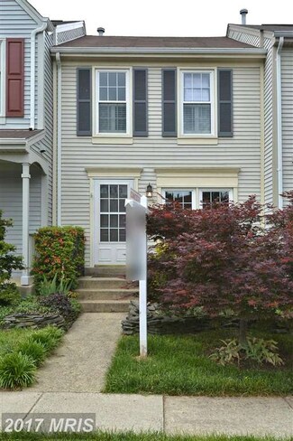 6526 Brick Hearth Ct, Alexandria, VA 22306