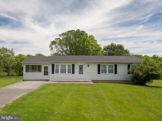 1274 Welltown Rd, Clear Brook, VA 22624