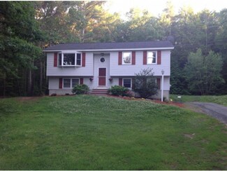 19 Midnight Sun Dr, Fremont, NH 03044