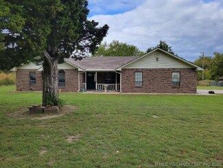 417713 E 1153 Rd, Checotah, OK 74426