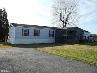 17357 Goddards Ln, Piney Point, MD 20674