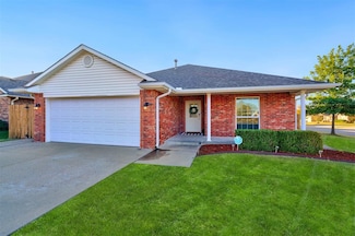 1923 River Birch Dr, Shawnee, OK 74804