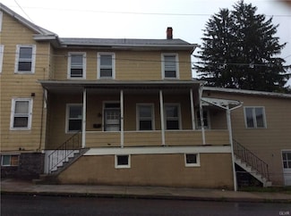 125 E Bertsch St, Lansford, PA 18232