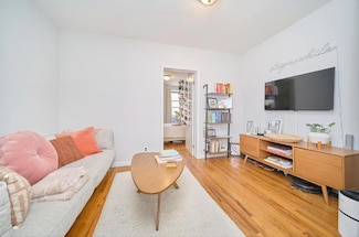 456 9th Ave Unit 3, New York, NY 10018