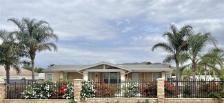 8725 54th St, Riverside, CA 92509