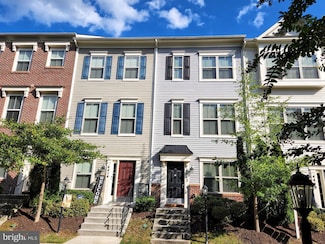 4412 Potomac Highlands Cir, Triangle, VA 22172