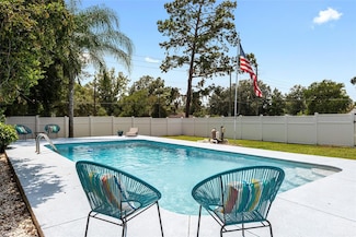 717 NE 39th Ct, Ocala, FL 34470