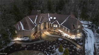 7045 Bridlewood Dr, Concord Township, OH 44077