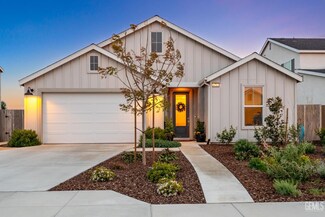 6713 Diamond Springs Dr, Bakersfield, CA 93313