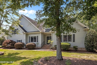425 Cypress Landing Trail, Chocowinity, NC 27817