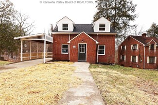 707 White Oak Rd, Charleston, WV 25302