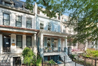 922 8th St NE, Washington, DC 20002