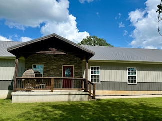 584 Birdsong Ln, Marshfield, MO 65706