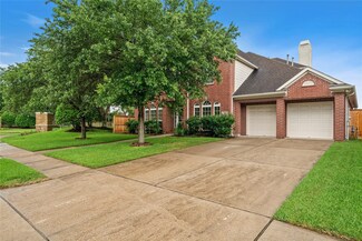 6136 Carlisle Ln, League City, TX 77573