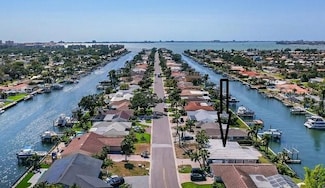 3807 48th Ave S, Saint Petersburg, FL 33711