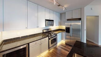 100 3rd Ave S Unit 1801, Minneapolis, MN 55401