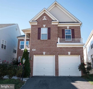 9046 Galvin Ln, Lorton, VA 22079