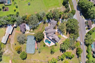 199 Old East Lake Rd, Tarpon Springs, FL 34688