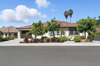 2313 E Lincoln Ave, Escondido, CA 92027