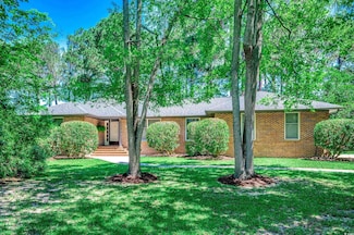 8209 Timber Ridge Rd, Conway, SC 29526
