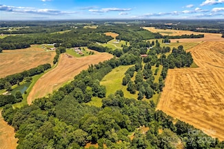 000 J and Rd W, Olin, NC 28660