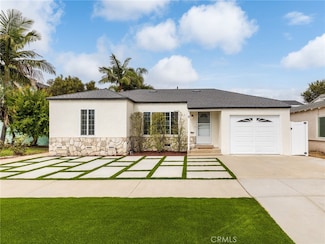 5451 W 117th St, Inglewood, CA 90304