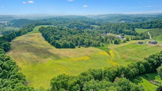4578 Philipps Rd, Granville, OH 43023