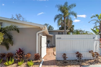 4528 S Gaines Rd, Tampa, FL 33611