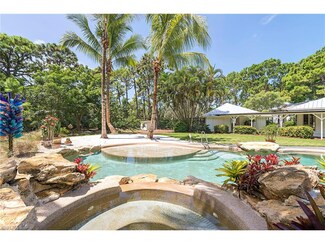63 Eugenia Dr, Naples, FL 34108
