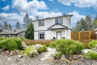 20015 Sorrento Place, Bend, OR 97702