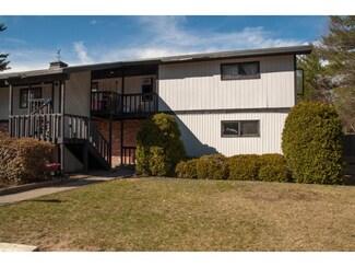 61 Wylie Ct #6 Unit 6, Conway, NH 03860
