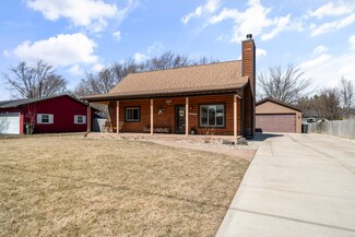 1753 Suzy St, Sandwich, IL 60548