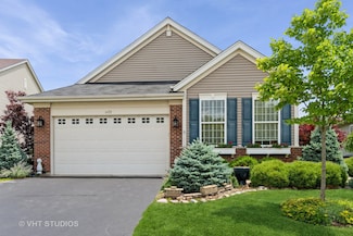 1177 Heathrow Ln, Aurora, IL 60502