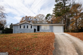 5760 Lakeview Dr, Powder Springs, GA 30127