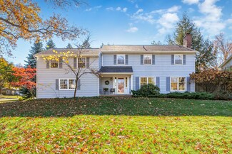 3223 Saint Antoine Ave, Kalamazoo, MI 49006