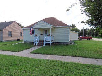 1191 N 7th St, David City, NE 68632